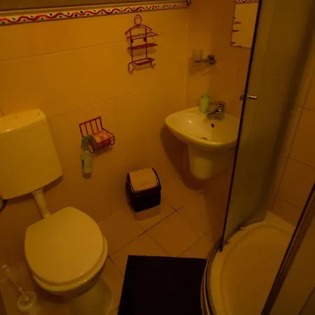 Holiday home 4сезони *