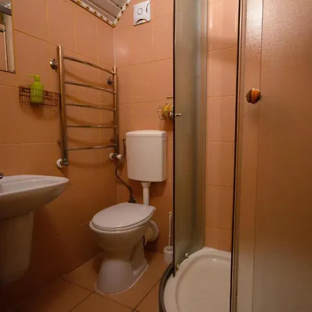 Holiday home 4сезони *